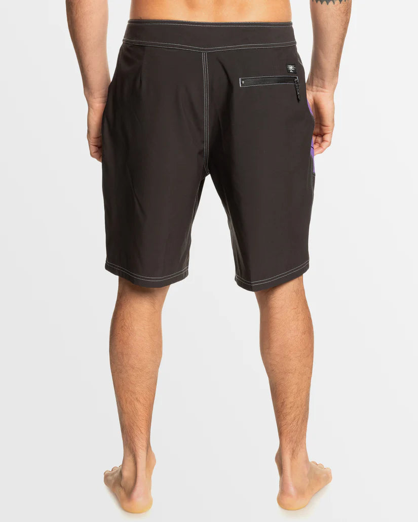 Quiksilver Mercury Slash Panel 20 - Tarmac - Star Surf + Skate