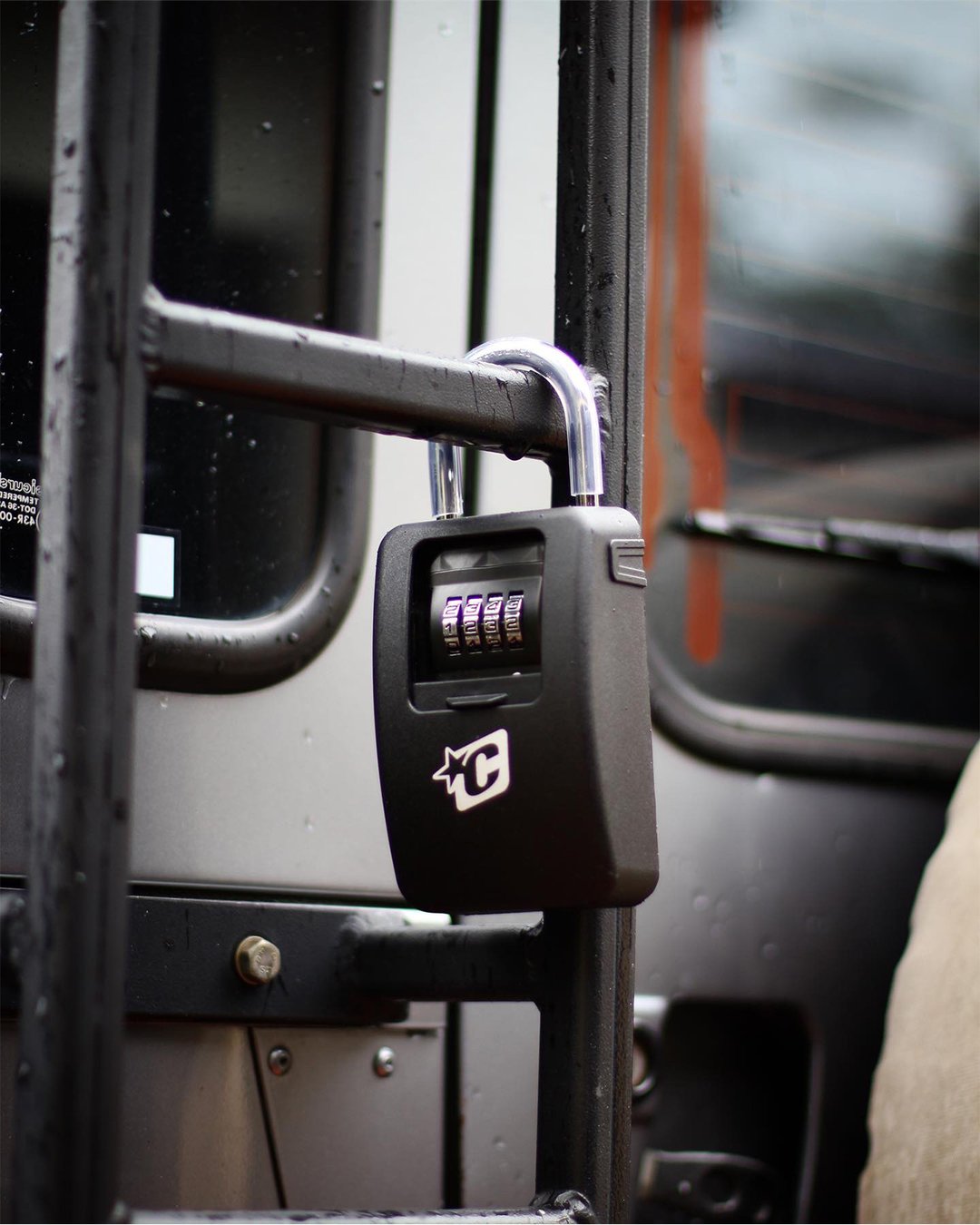 CREATURES STASH LOCK - Star Surf + Skate