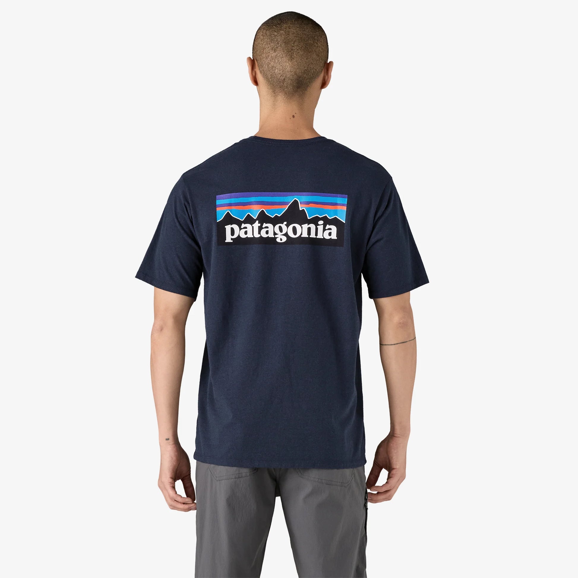 Patagonia P-6 Logo Responsibili Tee SS - New Navy - Star Surf + Skate
