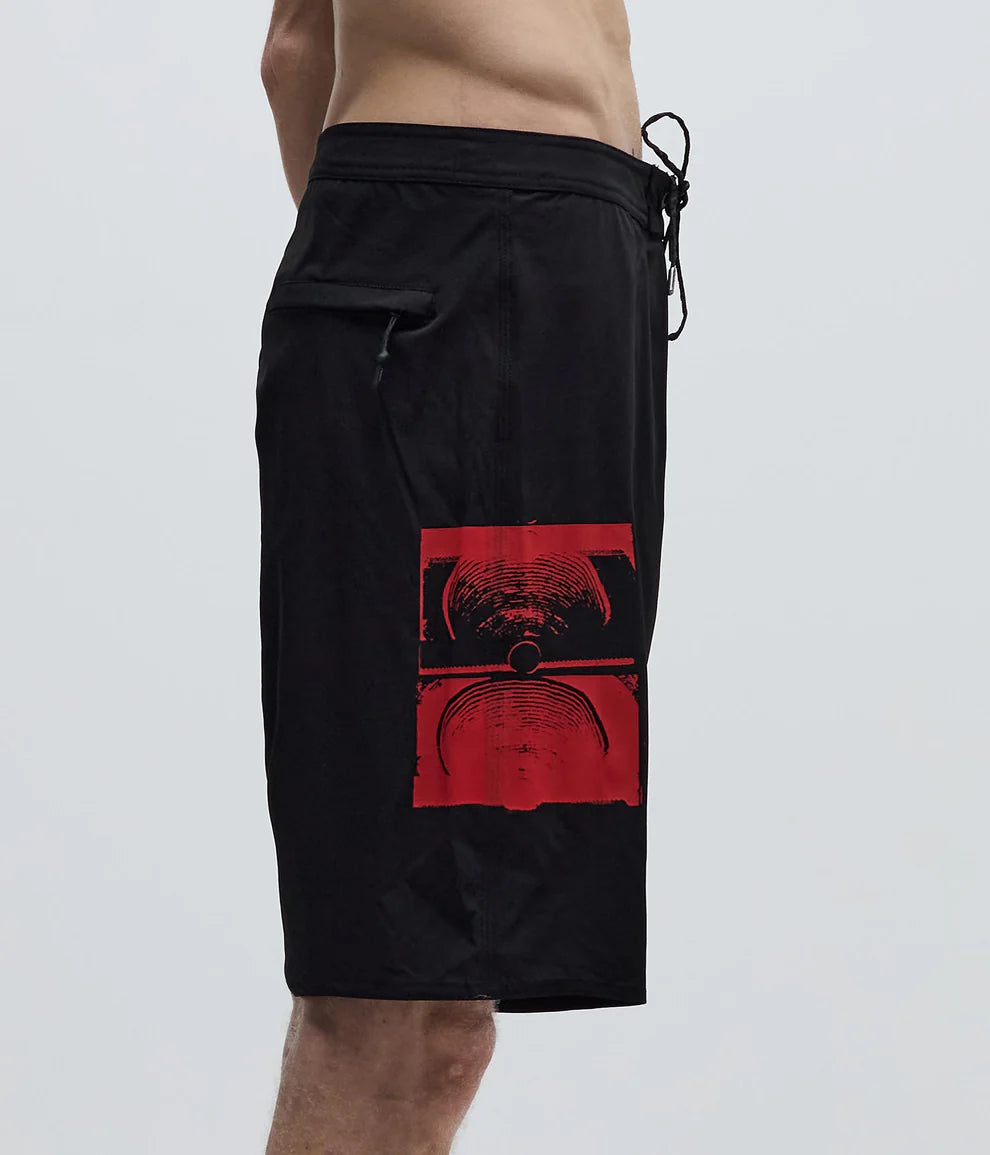 Former Crux 20" Trunk - Black - Star Surf + Skate