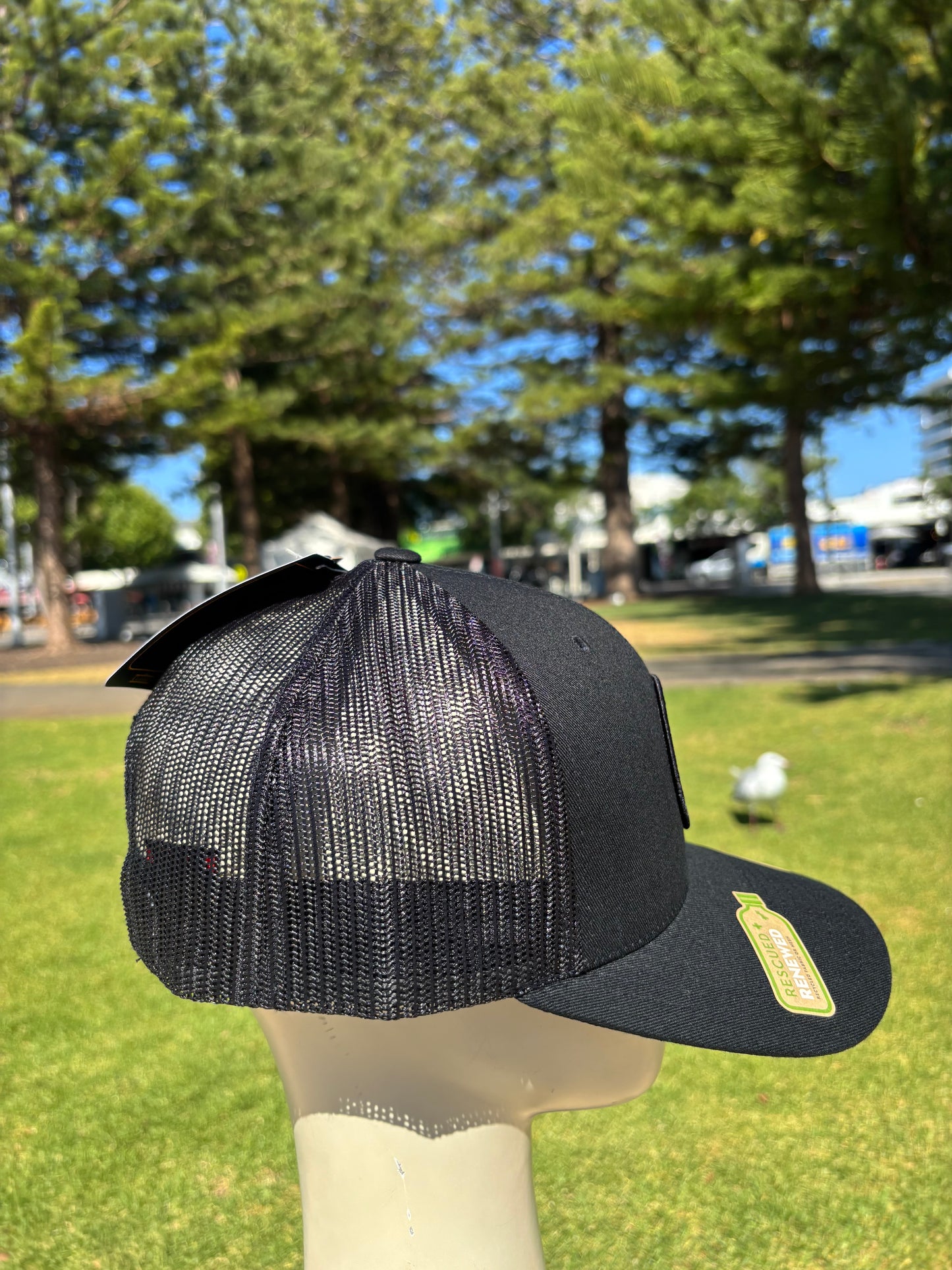 Star Recycled Mesh Trucker - Badge - Star Surf + Skate