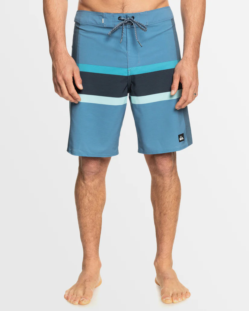 Quiksilver Highline Arch 19" Boardshort - Coronet Blue - Star Surf + Skate