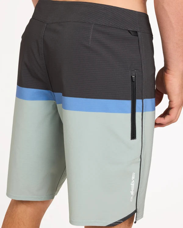 Quiksilver Highline Printed Boardshort - Iceberg Green