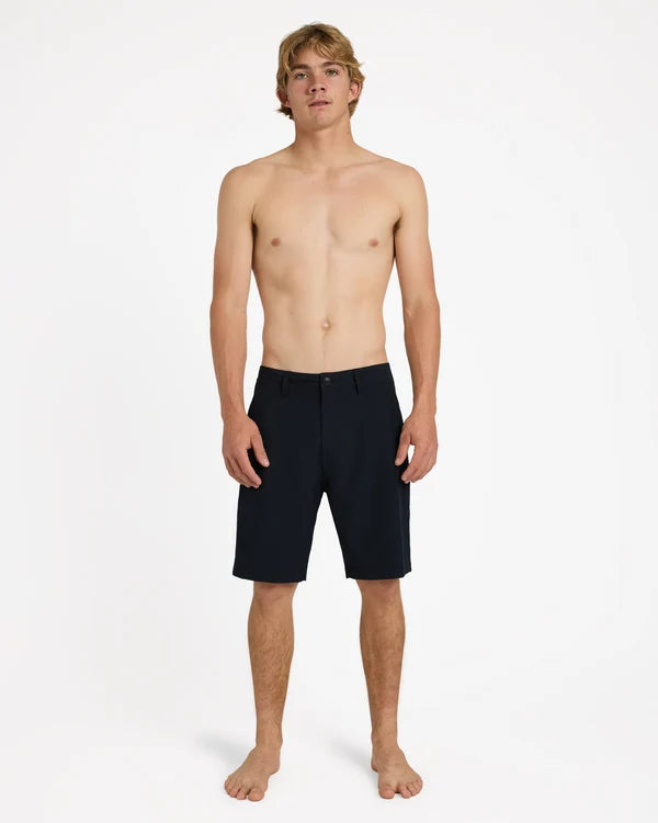 Quiksilver Union Amphibian 20" Hybrid Shorts - Black