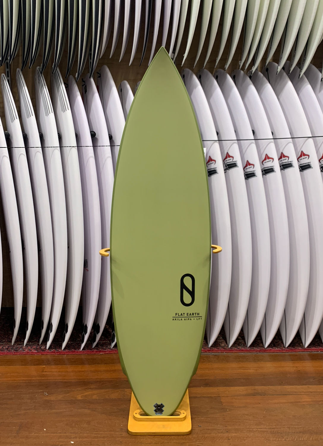 SLATER DESIGNS FLAT EARTH - Star Surf + Skate